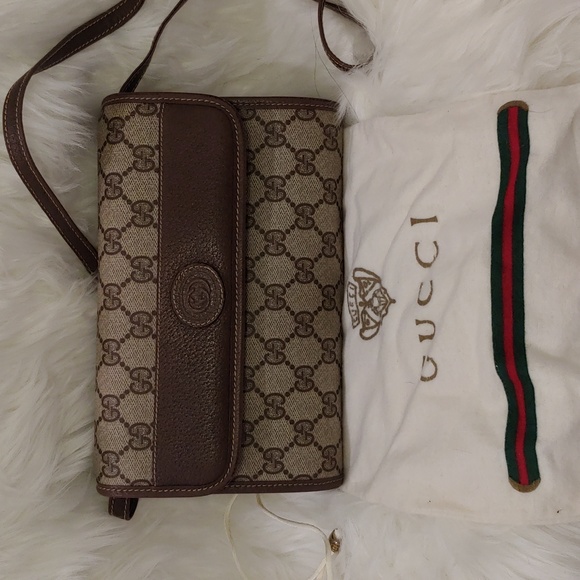 Authentic Vintage Gucci Interlocking GG Monogram Supreme Clutch Crossbody Bag - Picture 1 of 11